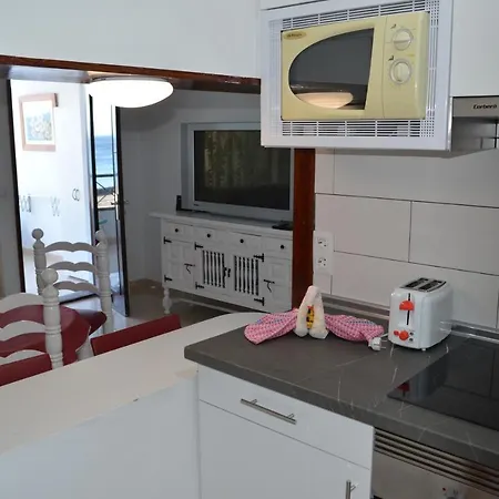 Apartamento Front Line شقة *