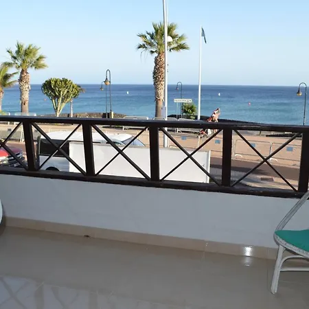 Apartamento Front Line Apartman